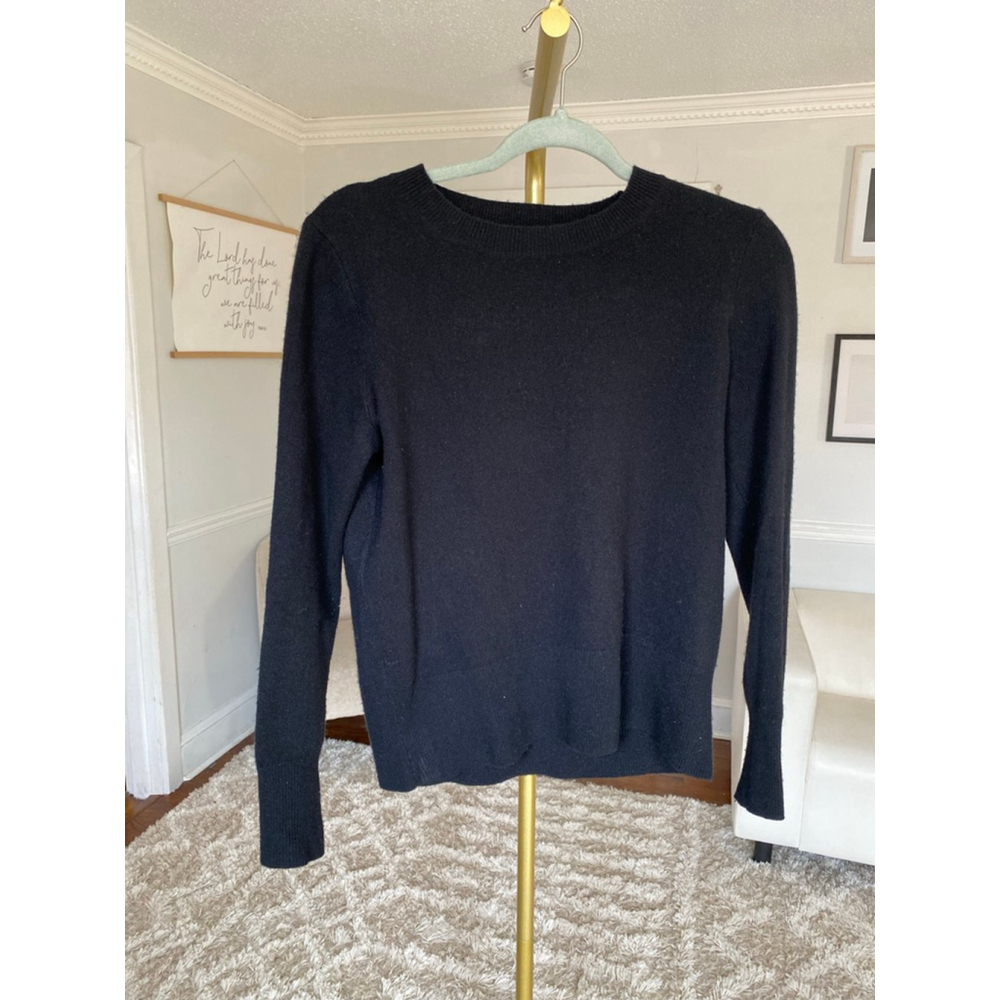 J.Crew 100% Cashmere Crewneck Sweater Black Classic XS Preppy Academia Parisian - Picture 2 of 5